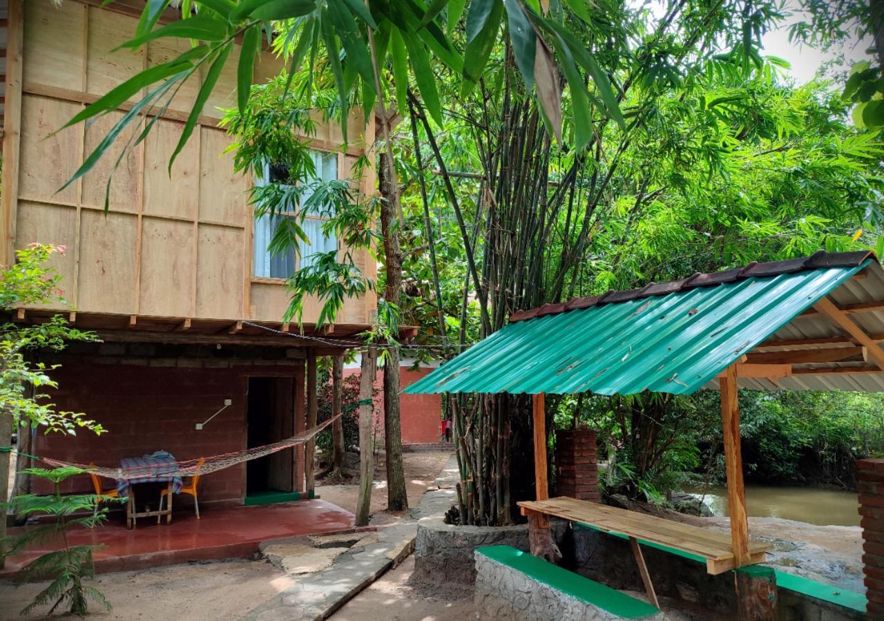 Sigiriya River Side Villa Luaran gambar