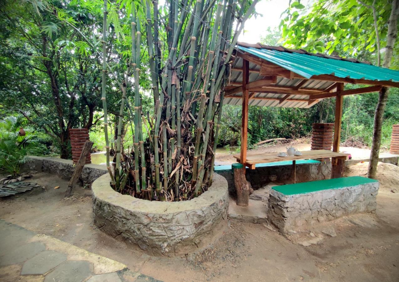 Sigiriya River Side Villa Luaran gambar